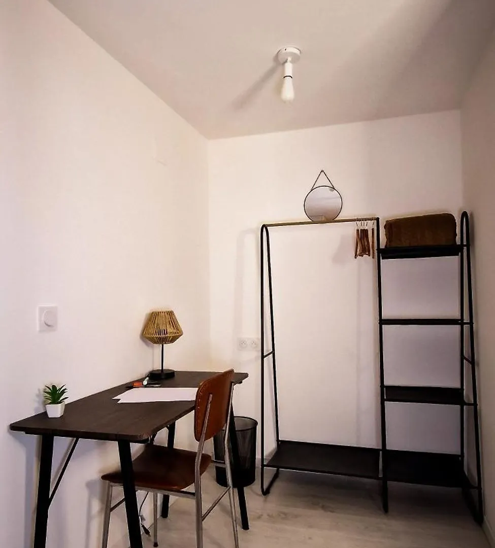 Apartment L'Indus 3 Etoiles Wifi, Netflix, Disney, Coeur De Bastide Villefranche-de-Rouergue France
