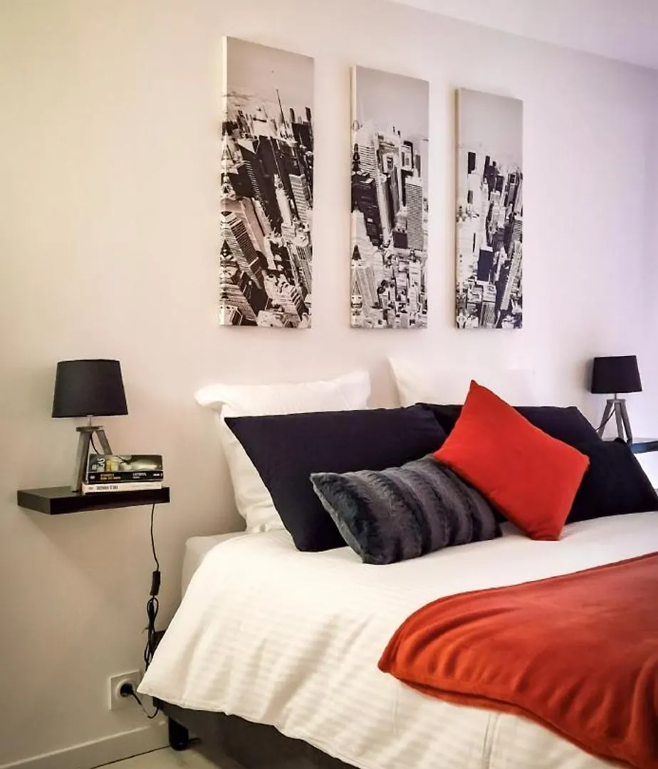 L'Indus 3 Etoiles Wifi, Netflix, Disney, Coeur De Bastide Villefranche-de-Rouergue Apartment