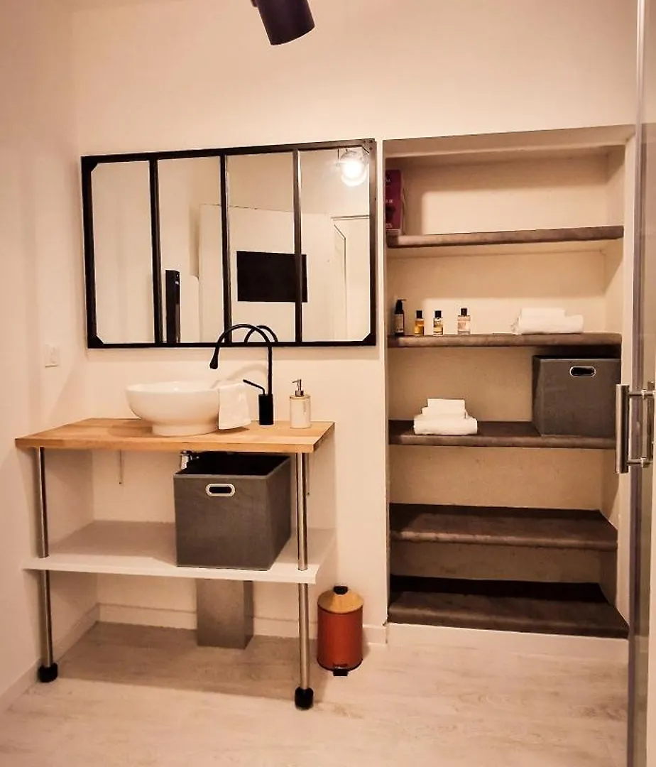 L'Indus 3 Etoiles Wifi, Netflix, Disney, Coeur De Bastide Villefranche-de-Rouergue 0*,